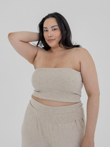 Bianca is 5'10.5'' (1X)