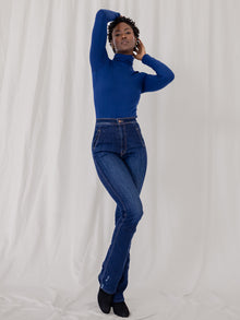 Rose is 5'9'' (S)