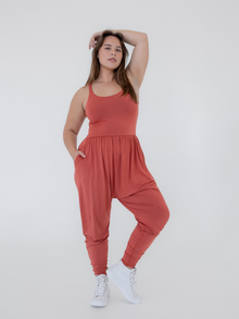 Venezia is 5'7'' (1X)