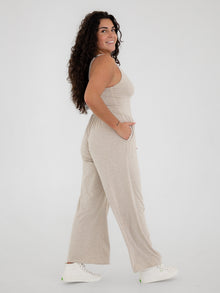 Natalie is 5'7'' (XL)