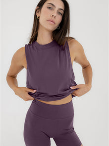 Domenique is 5'11'' (S)