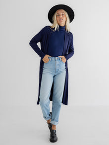 Genevive is 5'7'' (S)