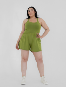 Bianca is 5'10.5'' (1X)