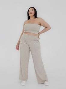 Bianca is 5'10.5'' (1X)
