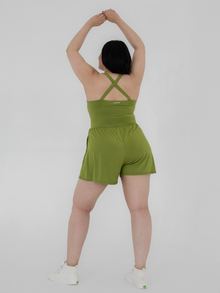 Bianca is 5'10.5'' (1X)