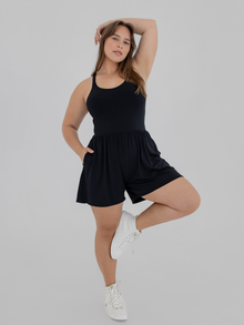 Venezia is 5'7'' (1X)