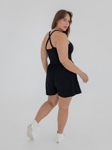 Venezia is 5'7'' (1X)