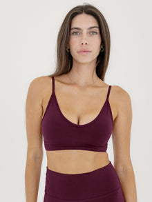 Domenique is a 34DD (S)