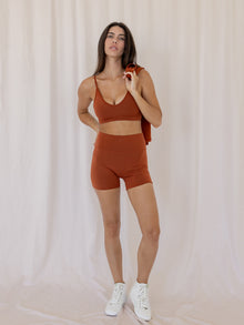 Domenique is a 34DD (S)