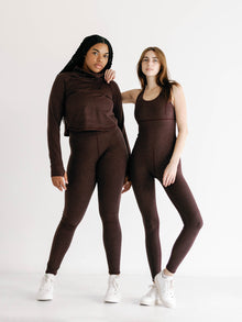 Sydney (XL), Kaylee (S)